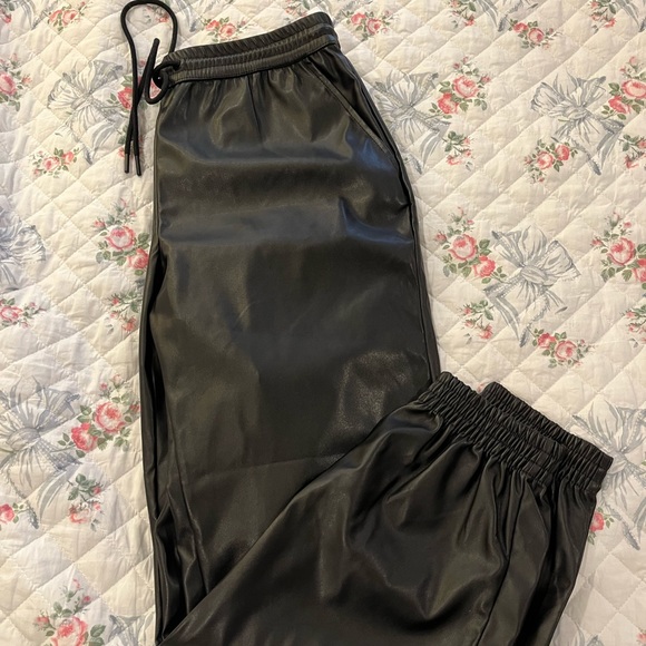 a new day Pants - A New Day Leather Black Jogger Pants size Small